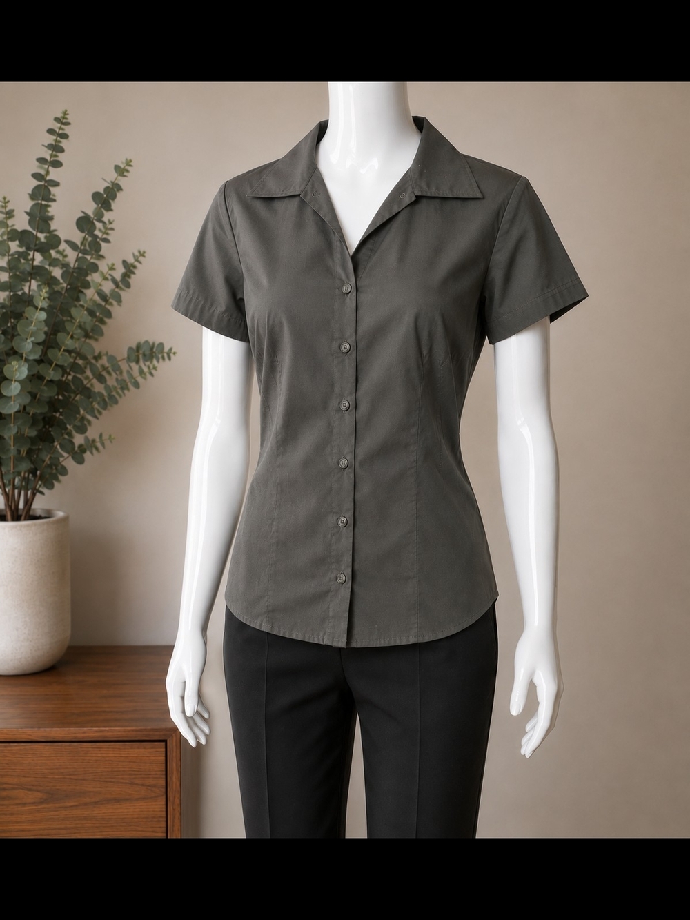 Short-Sleeve Button-Front Shirt - Olive Gray S